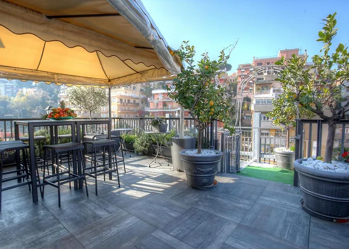 מלון Trilussa Palace Congress & 4*