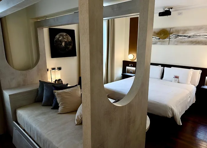 Trilussa Palace Congress & מלון 4*